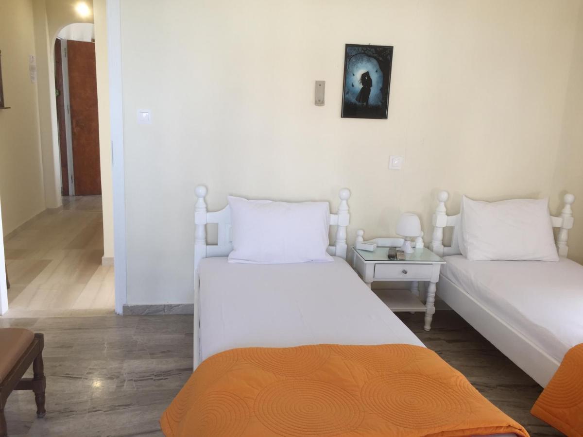 Villa Bonatsa Andros Home Mpatsi Buitenkant foto