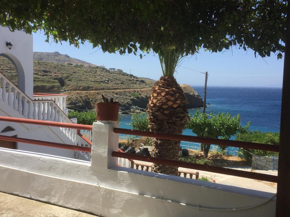 Villa Bonatsa Andros Home Mpatsi Buitenkant foto